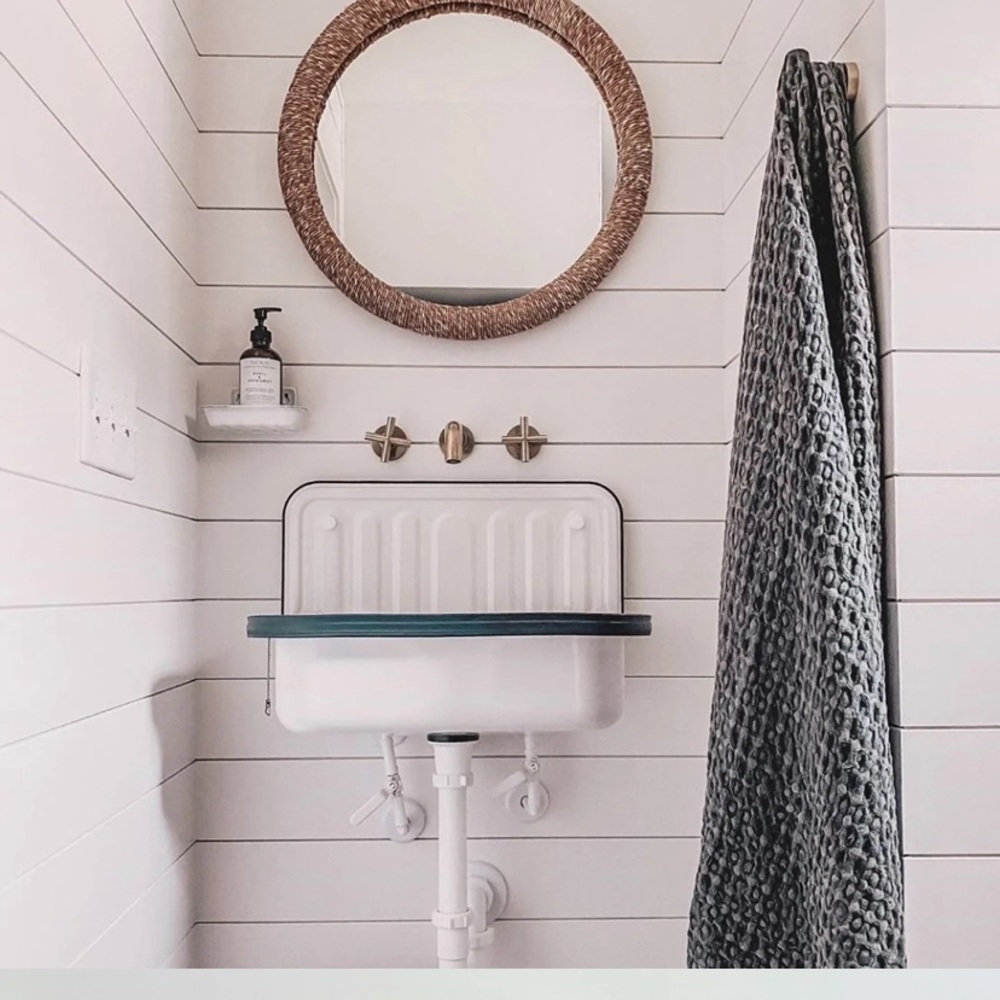 4 Loomia stone washed cotton Turkish Bath towels